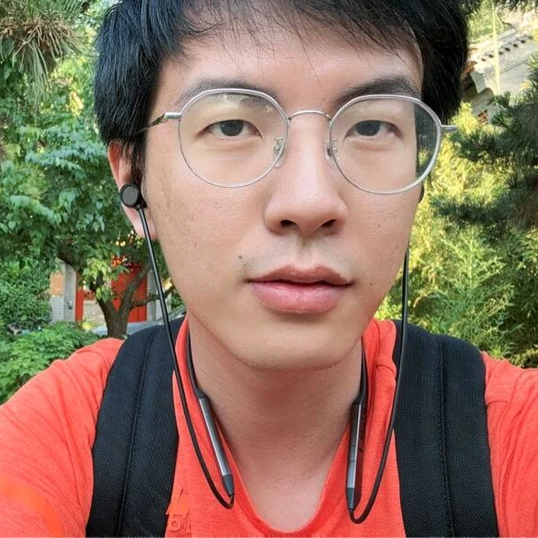 Portrait of Xinzhao Wang